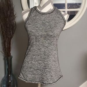 Lulu lemon top